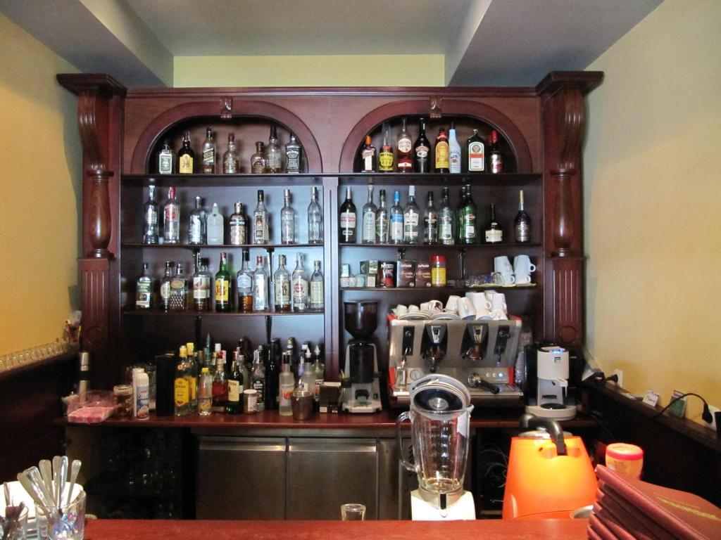 Maverick Hotel サニービーチ エクステリア 写真